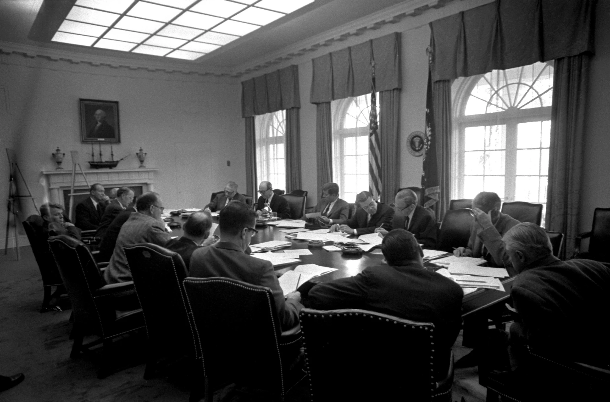 EXCOMM meeting in the White House Cabinet Room on 29 October 1962.